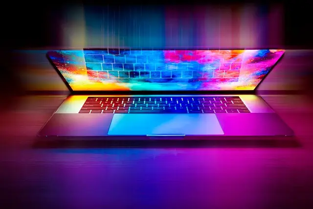 Accessoires informatiques indispensables pour un espace de travail efficace